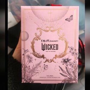r.e.m x wicked galinda set brand new